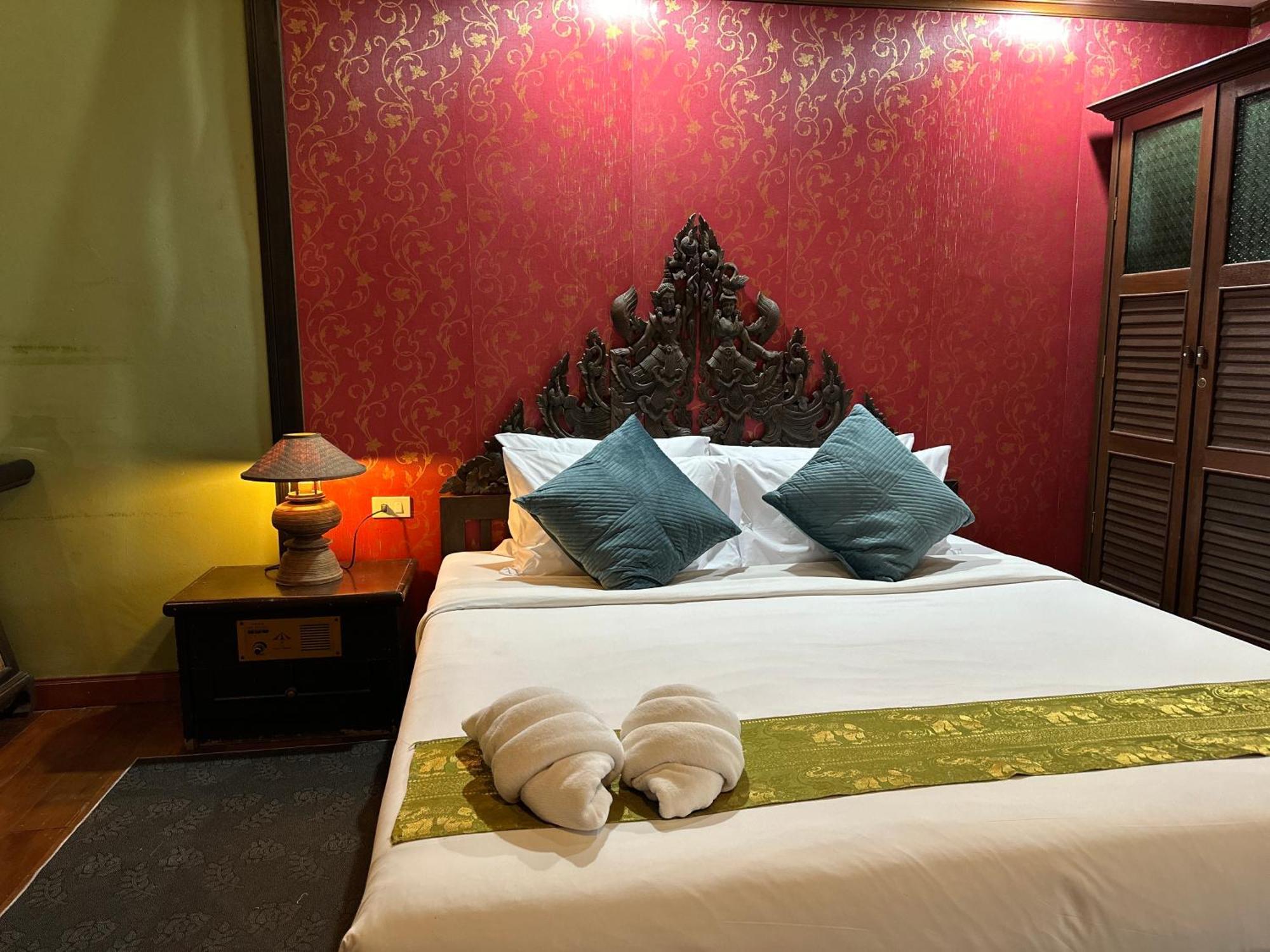Tony'S Place Ayutthaya Eksteriør bilde