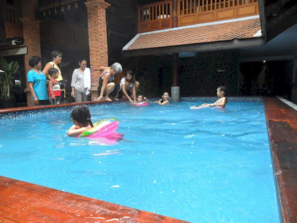 Tony'S Place Ayutthaya Eksteriør bilde